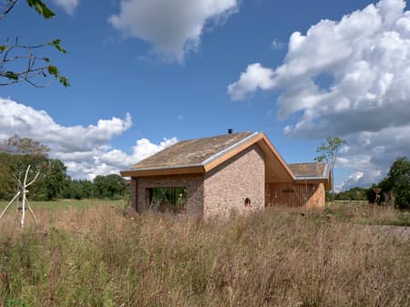 House in the Meadow 
